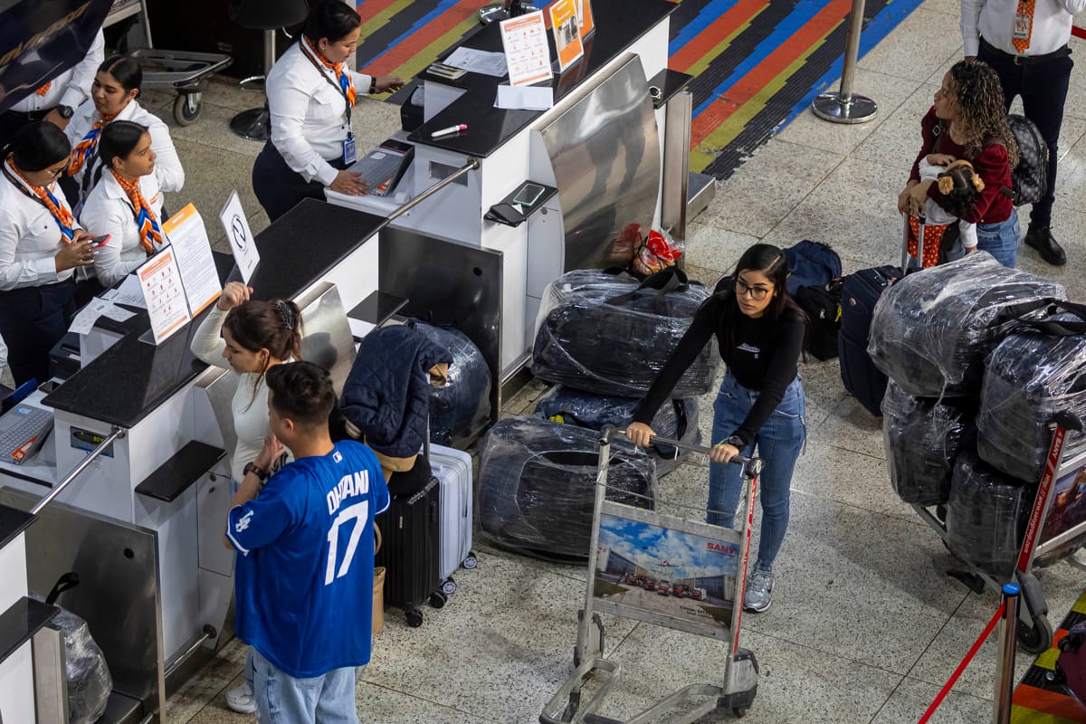 Ejecutivo creará «plan especial» para repatriar a pasajeros varados por suspensión de vuelos