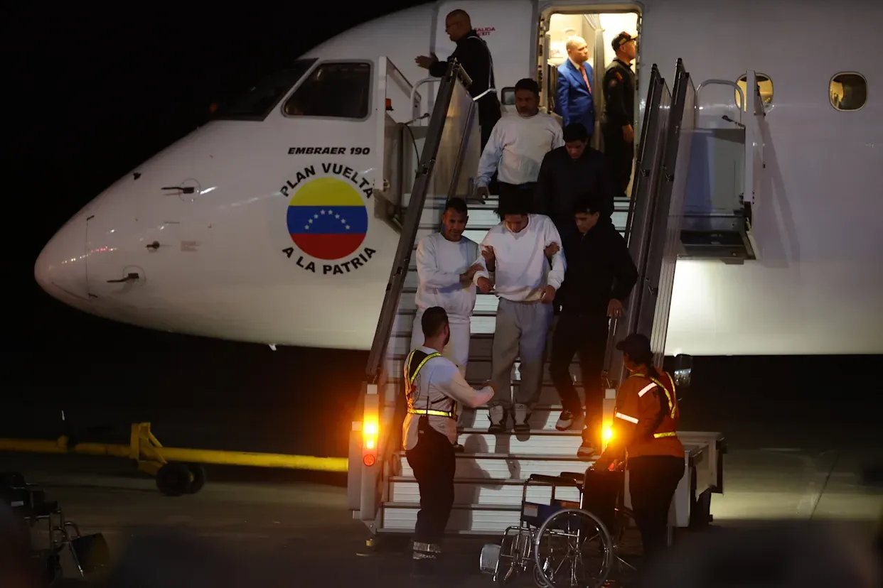 Estados Unidos y Venezuela retomarán vuelos de repatriación de migrantes