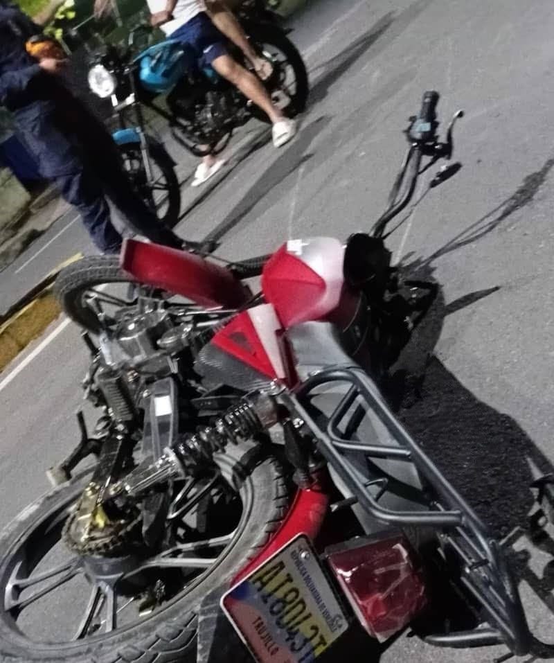 Dos motorizados muertos en Cumanacoa tras chocar contra un poste de luz