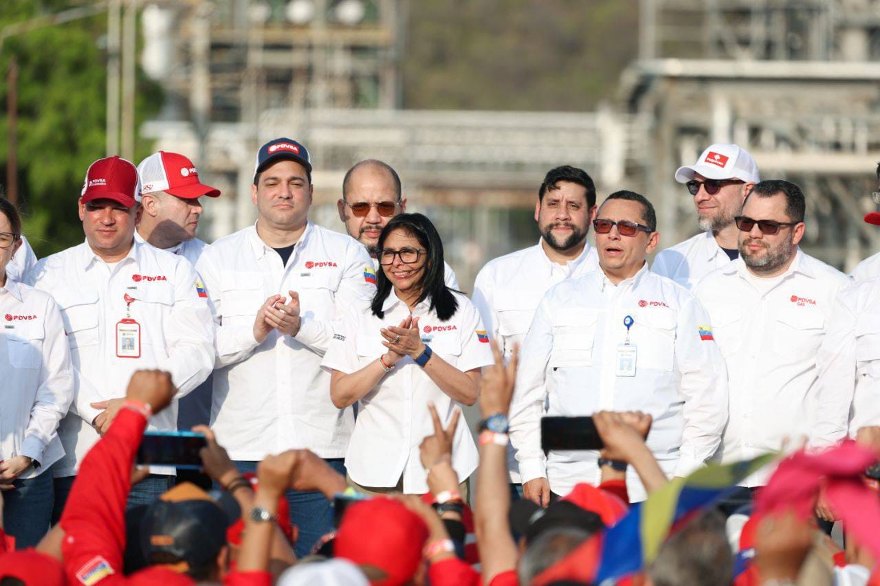 Delcy Rodríguez: «Ley de Hidrocarburos debe traer mejoras para el país»