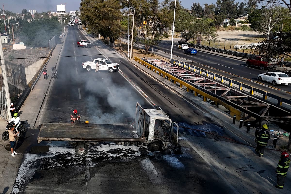 Ola de violencia se desata en México tras la muerte del líder del Cartel Jalisco Nueva Generación