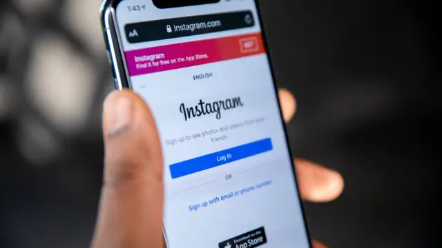 Instagram notificará a padres por búsquedas sobre suicidio y autolesión