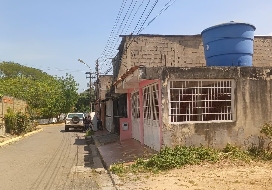 ANZOÁTEGUI | Vecinos de la urbanización Cotoperí de Barcelona exigieron mejoras en los servicios públicos