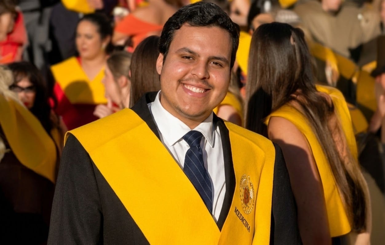 Venezolano obtuvo la segunda mejor calificación en prueba de médicos residentes de España