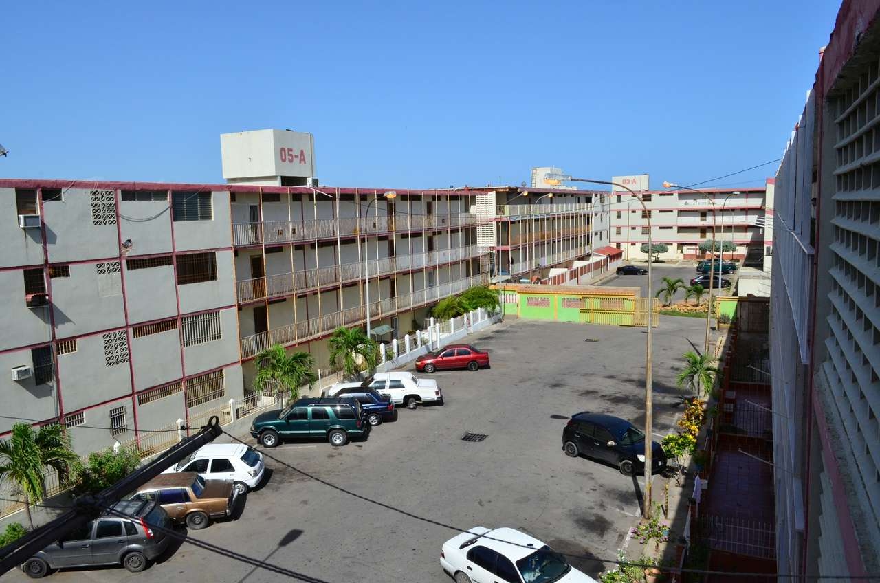 SUCRE | Habitantes de Los Mangles en Cumaná denunciaron que les suministraron agua «turbia» por cisterna