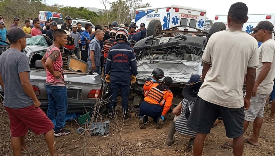 Conductor murió tras chocar contra un camión cisterna en la carretera Clarines - Píritu de Anzoátegui