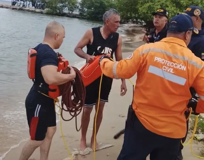 Adolescente de 16 años desapareció tras lanzarse al Lago de Maracaibo