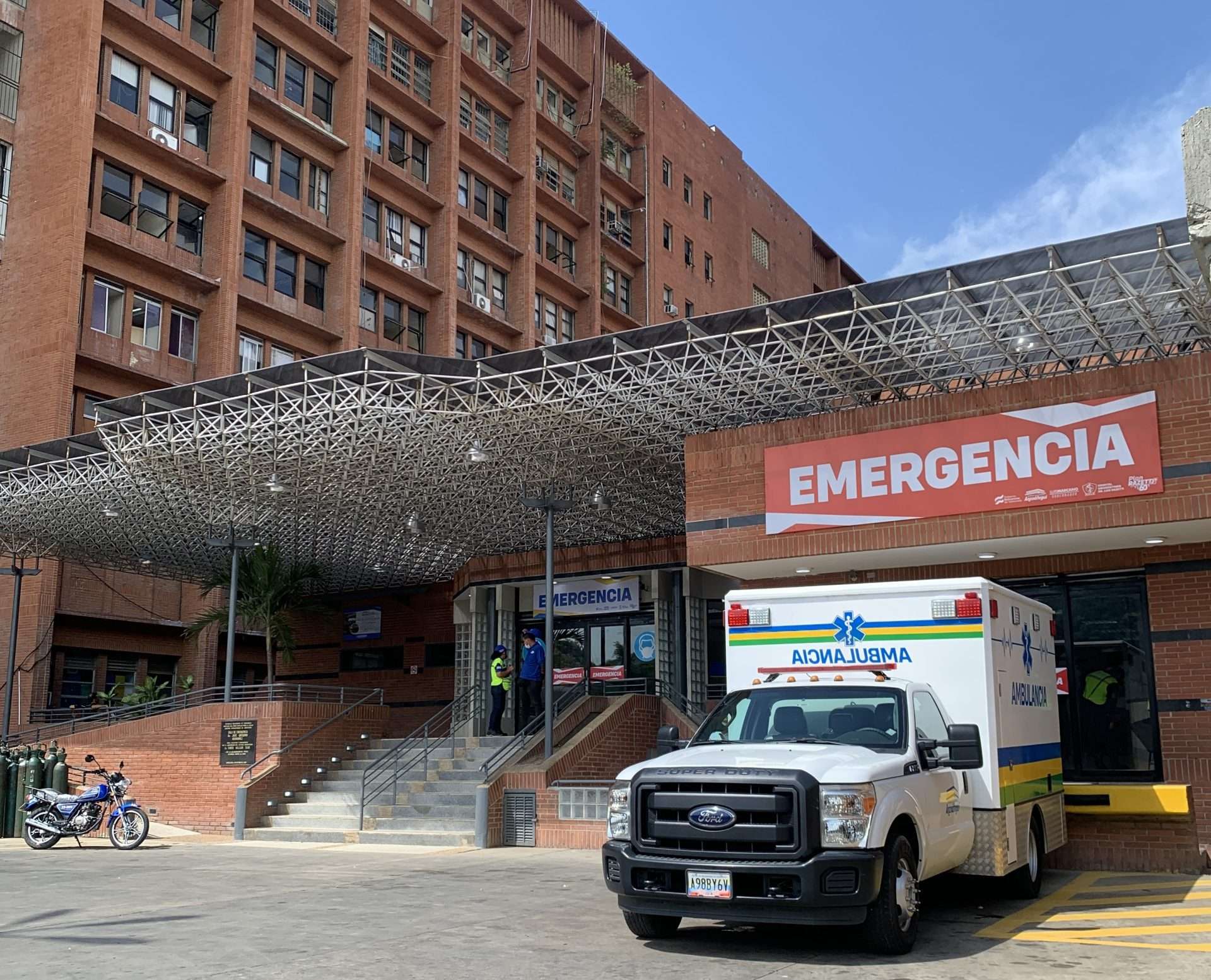 Motrasalud denunció falta de iluminación y riesgos sanitarios en el hospital Razetti de Barcelona