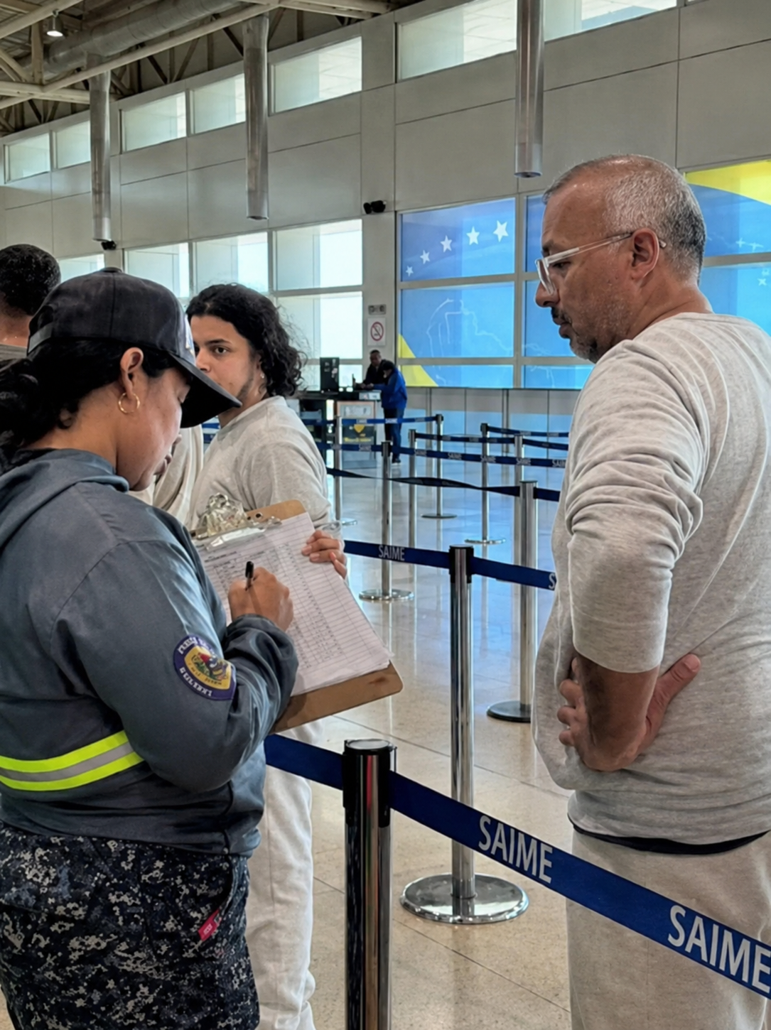 Arribaron a Venezuela 121 migrantes en un nuevo vuelo del Plan Vuelta a la Patria