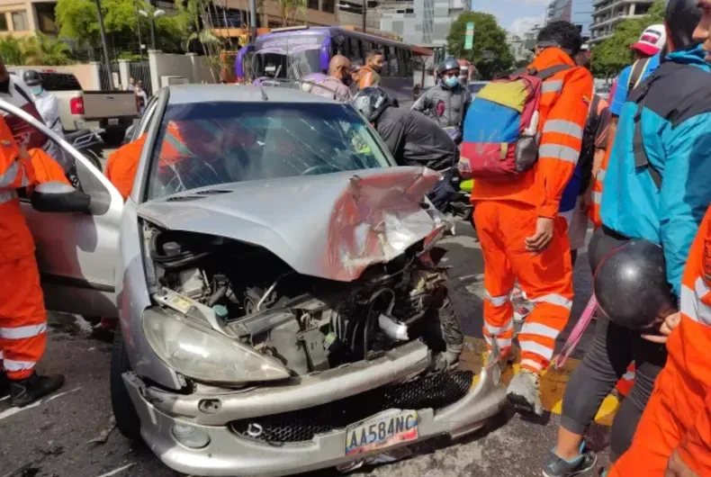 OSV: factor humano está detrás del 95% de los accidentes de tránsito en Venezuela