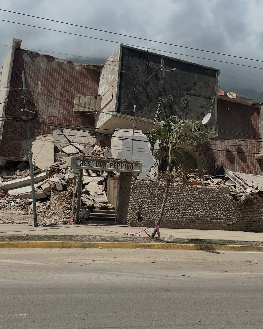 Miyamoto inspecciona 10 mil estructuras en La Guaira para definir cuáles podrán reconstruirse