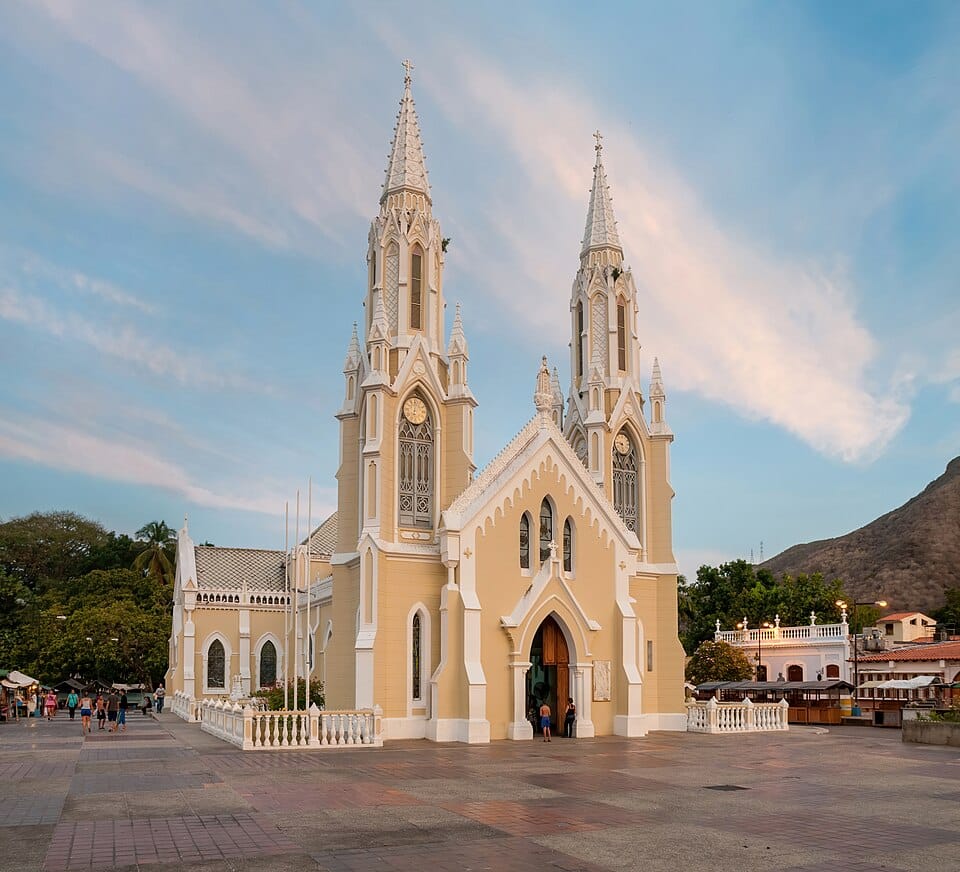 NUEVA ESPARTA | Comerciantes y artesanos de Margarita esperan buen flujo de ventas por celebraciones de la Virgen del Valle