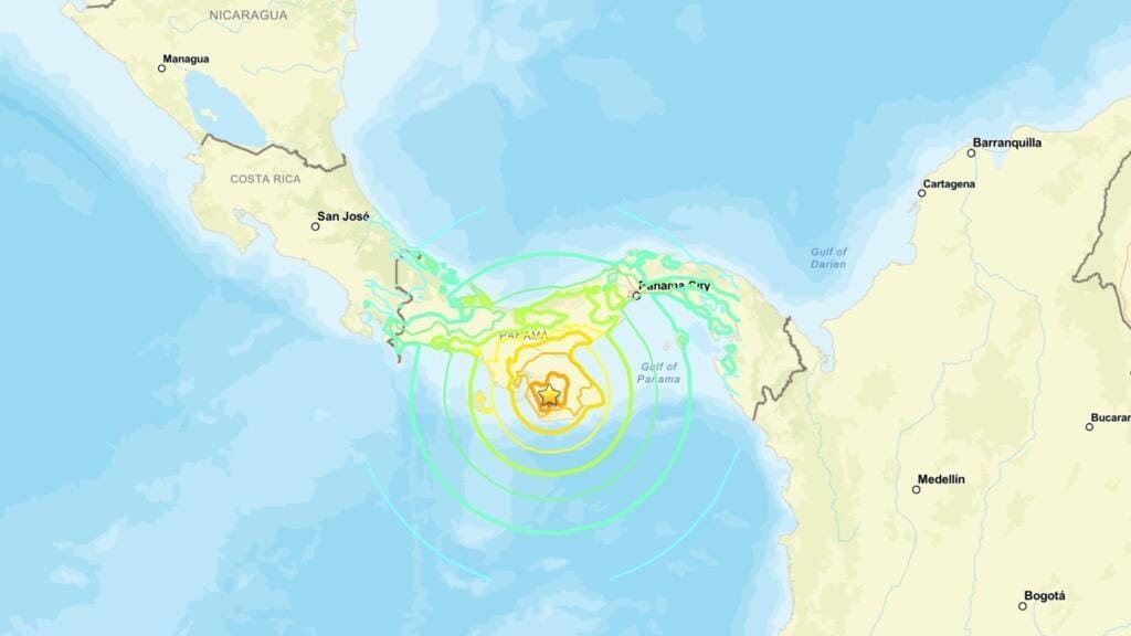 Terremoto de magnitud 7,6 sacudió Panamá este viernes: activaron alerta de tsunami