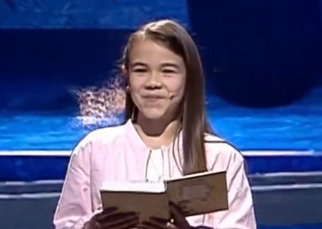 Niña venezolana ganó concurso de lectura en voz alta en Chile