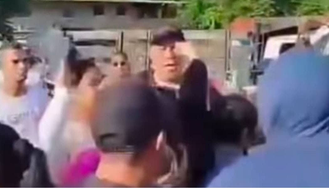 SUCRE | Habitantes de Montes cerraron la vía Cumaná – Cumanacoa para exigir culminación del puente de Aricagua