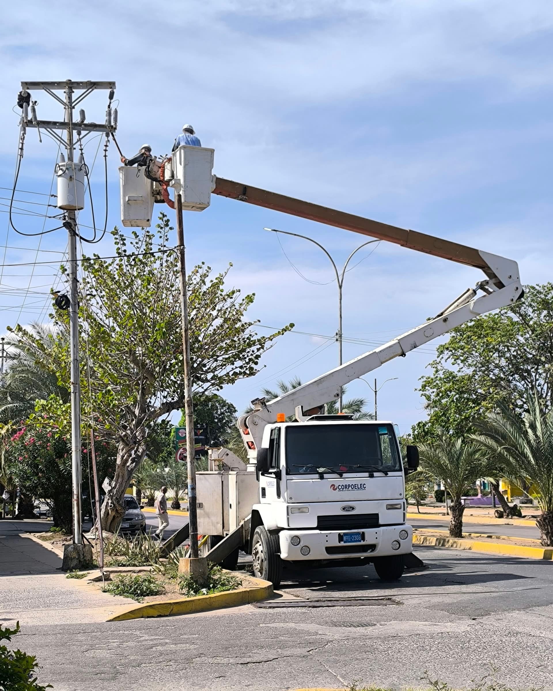 SUCRE | Servicio eléctrico fue restituido en La Copita tras denuncias de profesionales de la salud
