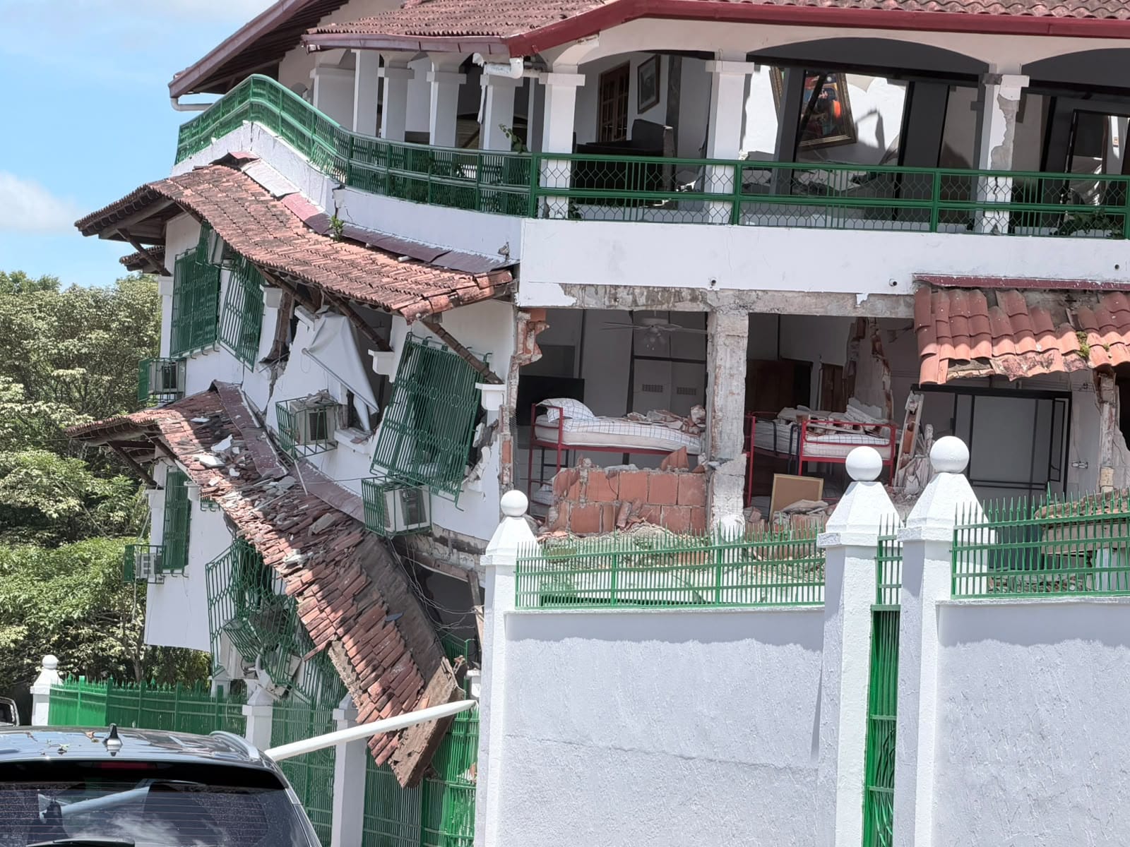 Salen a la luz primeras imágenes de los daños dejados por terremoto de 7,6 en Panamá