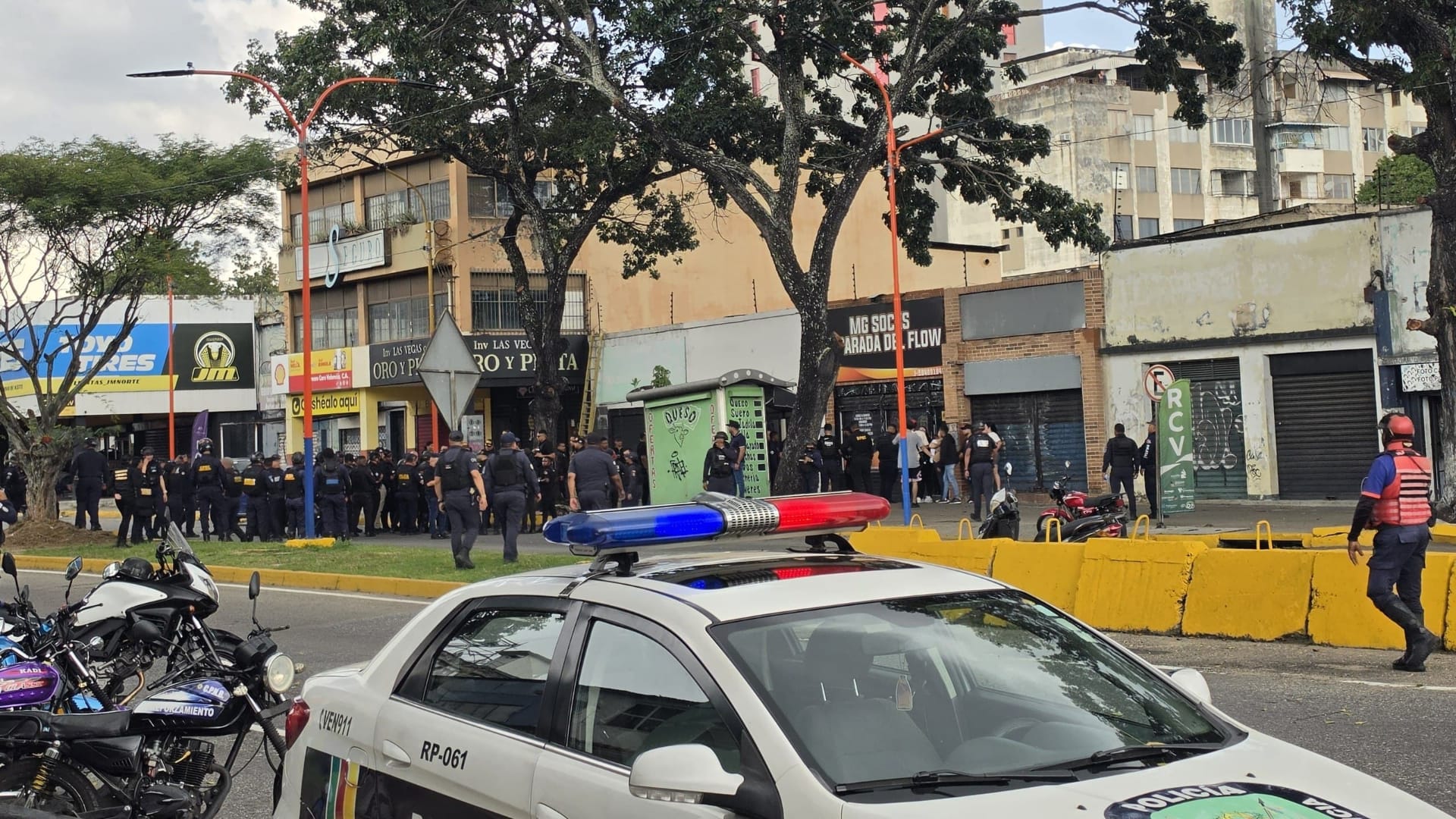 Policía frustró un robo y toma de rehenes en establecimiento comercial de Valencia