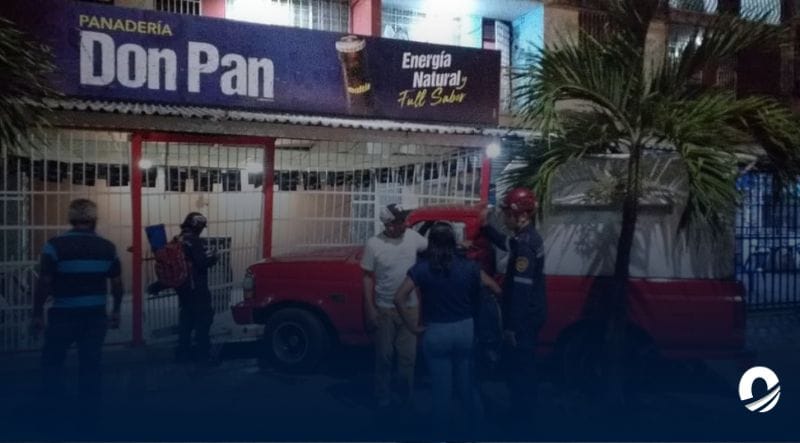 Conductor impactó su camioneta contra una panadería en Cumaná