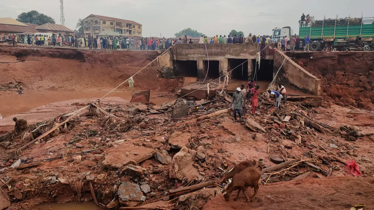 Fuertes lluvias causan inundaciones en una ciudad de Nigeria: al menos 150 murieron