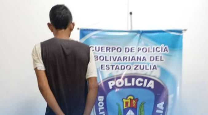 Hombre fue detenido por agredir a una mujer en plena vía pública en Zulia