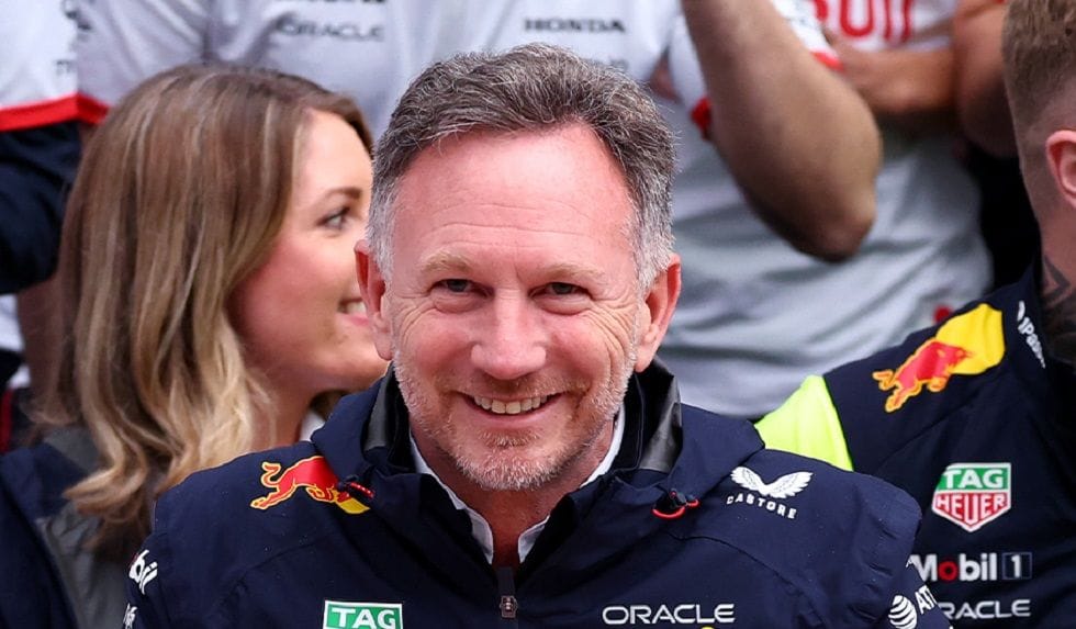 Christian Horner, jefe del equipo Red Bull, fue despedido tras 20 años en el cargo