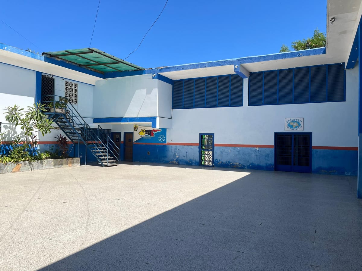 Sucre | Gremio magisterial denunció suspensión injustificada de sueldos a educadores en Sucre