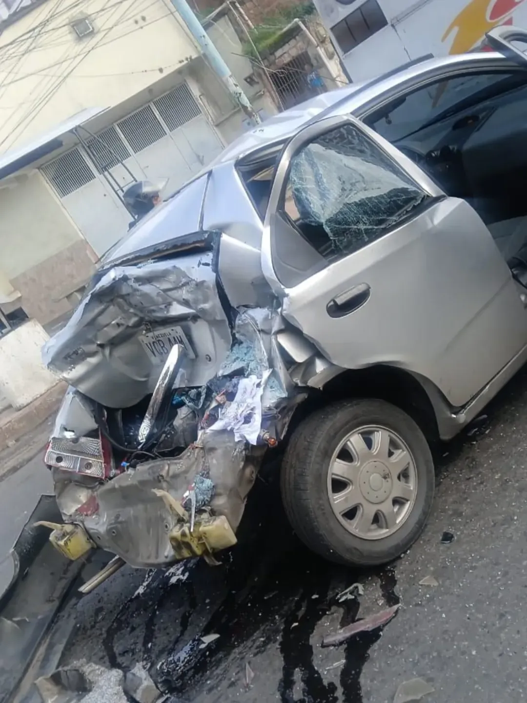 Choque múltiple en el sector La Tapia de Miranda dejó dos muertos y 12 heridos