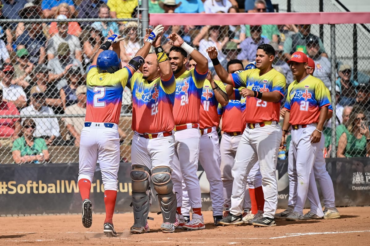 Venezuela consiguió su primer título mundial de softbol masculino