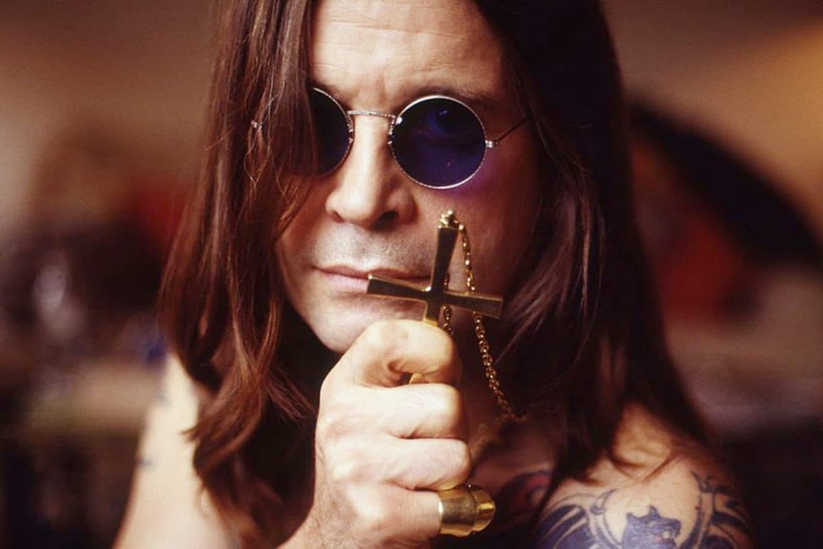 Falleció Ozzy Ousborne, leyenda del rock y precursor del heavy metal, a los 76 años