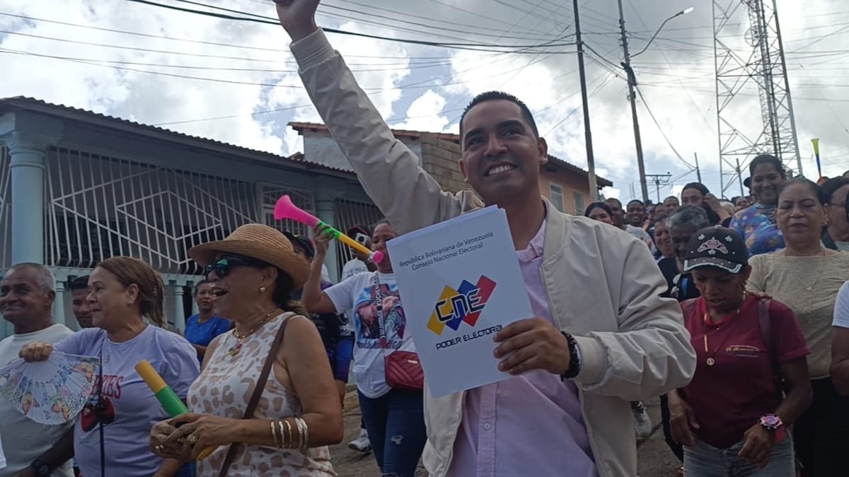Sucre | Euclides Colón Flores fue proclamado como nuevo alcalde del municipio Mejía