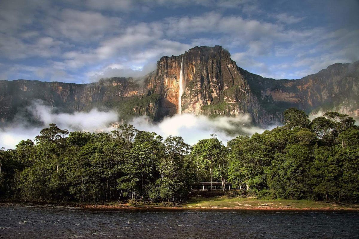 Unesco exigió a Venezuela controlar minería y turismo en el Parque Nacional Canaima
