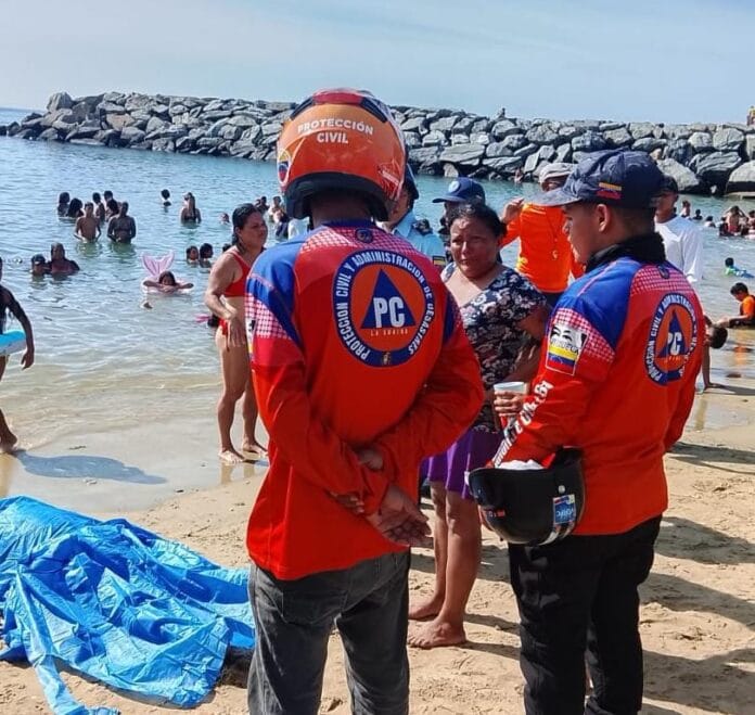 Hombre murió ahogado en una playa de La Guaira: es el segundo caso del mes