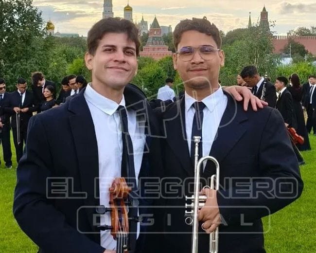 Dos carupaneros participaron en el III Festival de Orquestas Juveniles del Mundo en Rusia