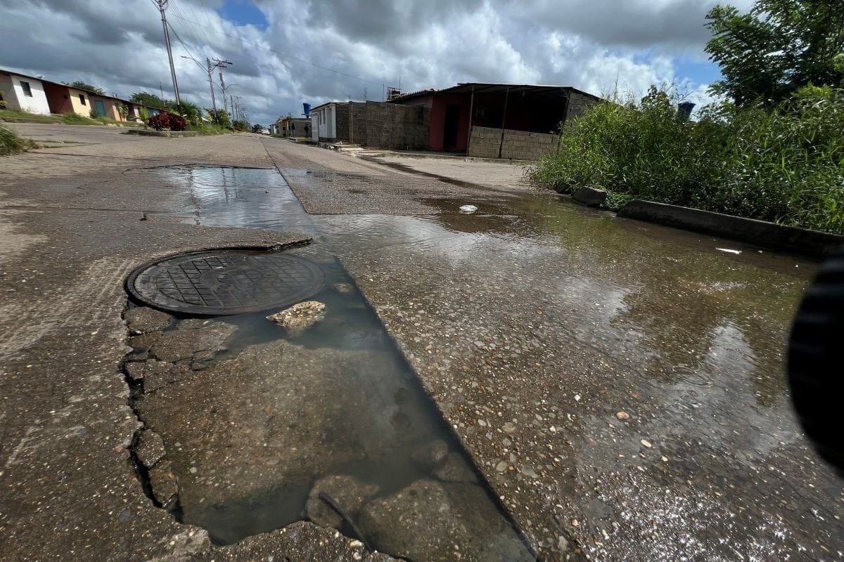 MONAGAS | Aguas residuales afectan a más de 1.000 vecinos del sector Villas del Sur