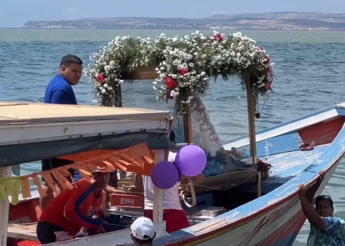 SUCRE | Fundación Rosarito llevó a la Virgen del Valle en procesión marítima por Cumaná