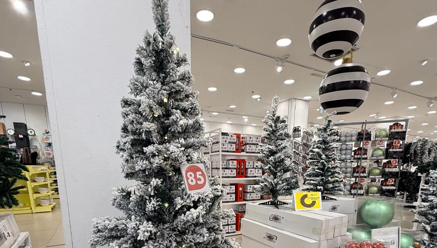 ANZOÁTEGUI | Comercios en El Tigre iniciaron preparaciones para la temporada navideña