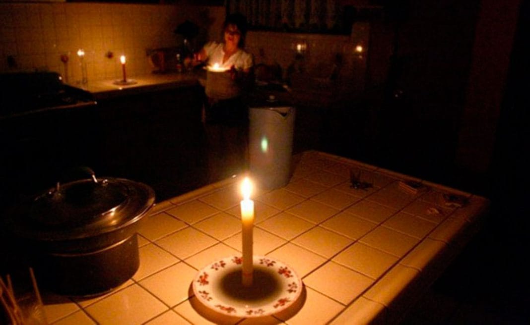 ANZOÁTEGUI | Habitantes de distintos sectores de El Tigre denunciaron constantes cortes eléctricos