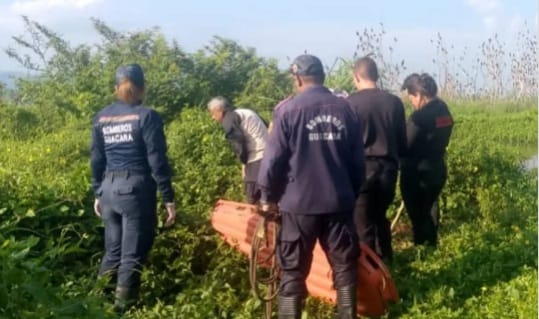 Hallaron cadáver en estado de descomposición en el lago Los Tacariguas