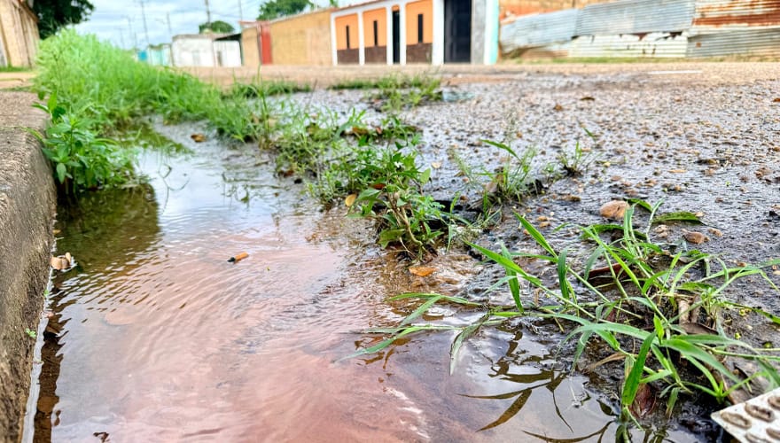 ANZOÁTEGUI | Habitantes de Pueblo Ajuro en El Tigre denunciaron bote de aguas negras