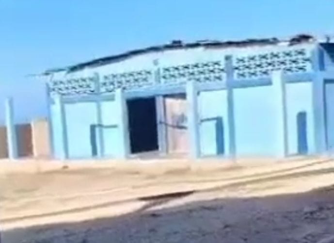 SUCRE | Habitantes de Punta Arenas denunciaron mal estado de la escuela «Andrés Eloy Blanco»