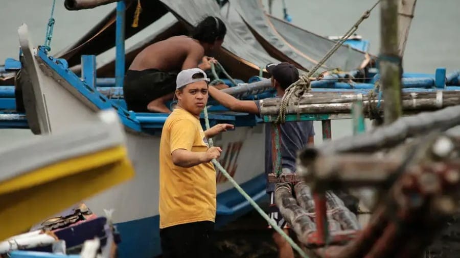 10 muertos y 433 mil evacuados tras paso de la tormenta Bualoi en Filipinas