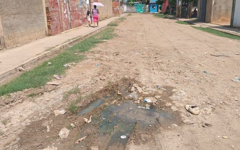 Anzoátegui | Habitantes del sector José Félix Rivas clamas asfaltado en la vialidad