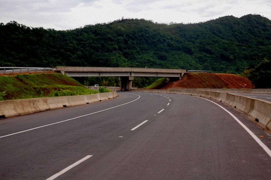 SUCRE | Tráfico en Yaguaraparo fue restringido por trabajos en la Troncal 009