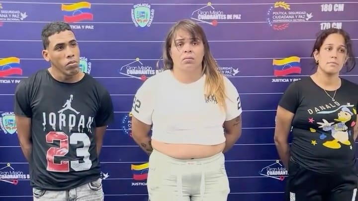 Detienen a miembros de una banda dedicada a robar celulares en transportes públicos de Chacao