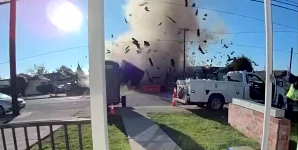 Fuga de gas provocó explosión de una vivienda en California