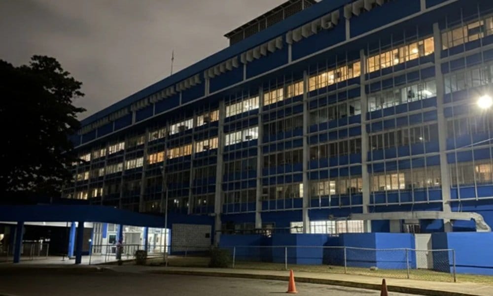 Sujetos en moto dispararon contra un local de comida en Zulia: hay tres heridos