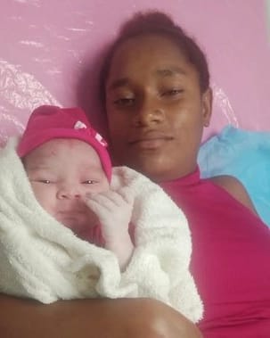 SUCRE | Sucre dio la bienvenida a la primera bebé nacida en 2026: llegó a las 12:18 a.m.