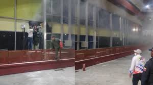 Conato de incendio en las instalaciones del CNE fue sofocado por los bomberos de Caracas