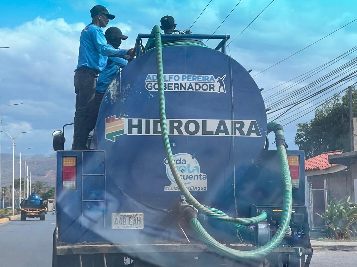SUCRE | Cinco estados enviaron cisternas a Sucre para apoyar plan de distribución de agua